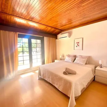 Alice Casa de Férias *