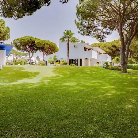 Alice Casa de Férias Quarteira