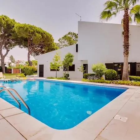 Alice Casa de Férias *